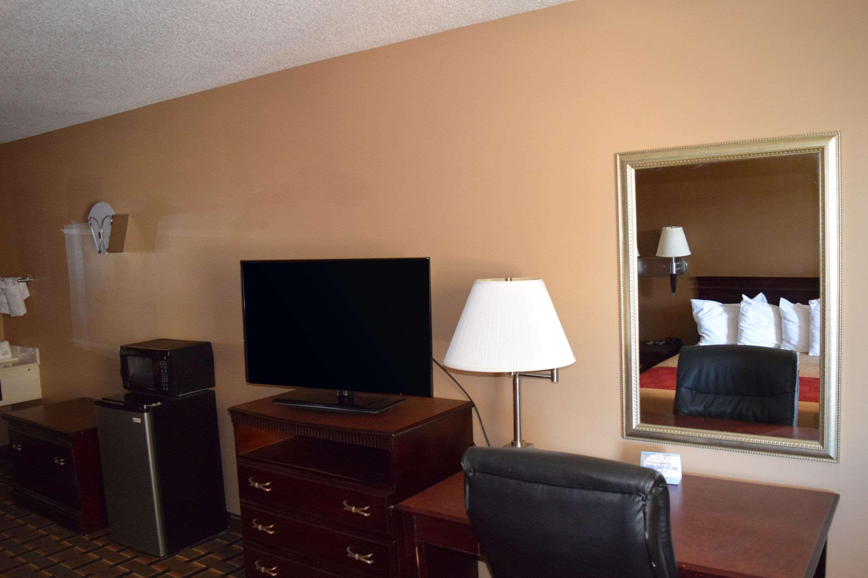 Econo Lodge Richburg Екстериор снимка